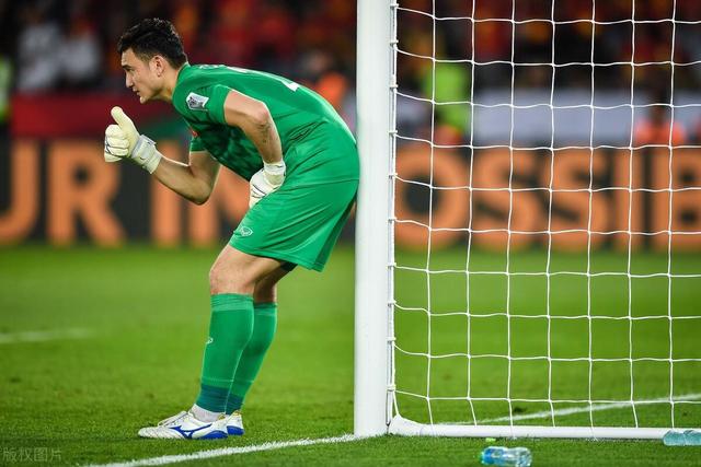 内马尔离队后 利雅得新月全力尝试签萨拉赫